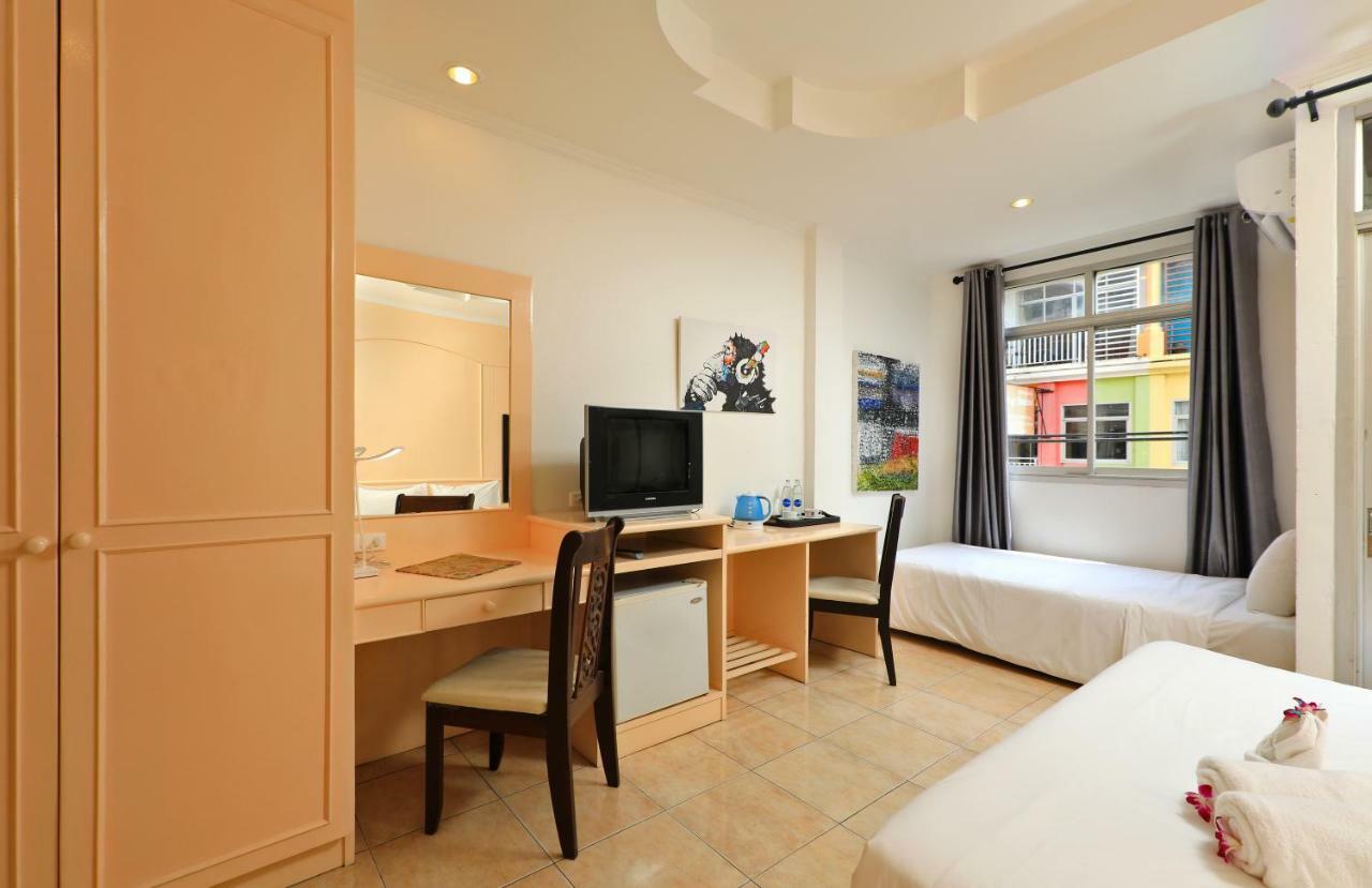 Gorgeous Boutique Room Patong Exteriör bild